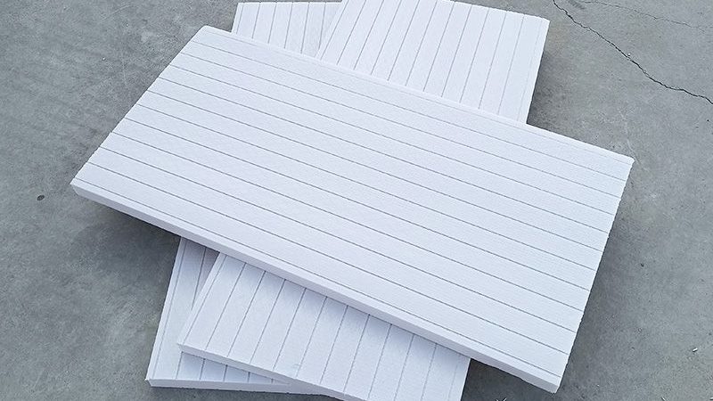 岩棉板定制尺寸与报价：揭秘定制化保温材料的奥秘